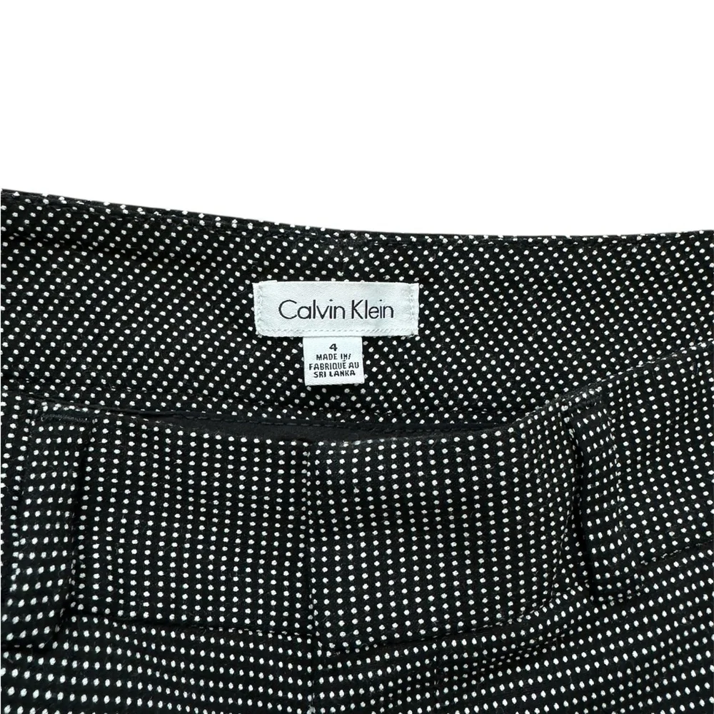 Calvin Klein Shorts size 4 - Picture 3 of 4